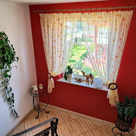 Privatunterkunft Adek *