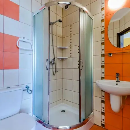 Privatunterkunft Adek