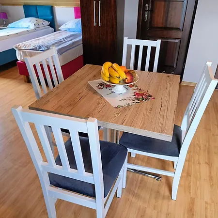 Adek Privatunterkunft *